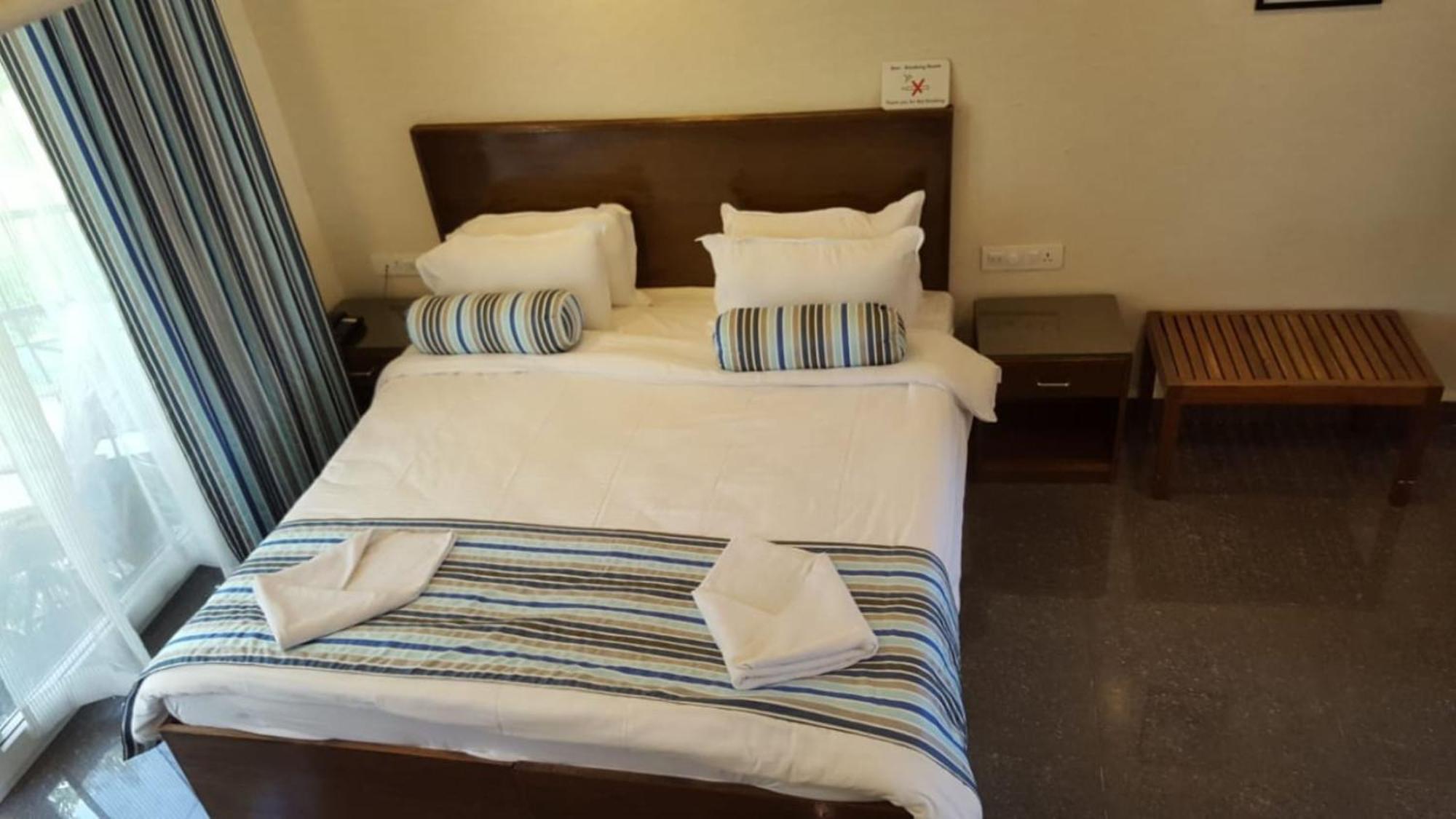 2 Bedroom Apartment In Resort On Candolim Beach Baga Exteriör bild